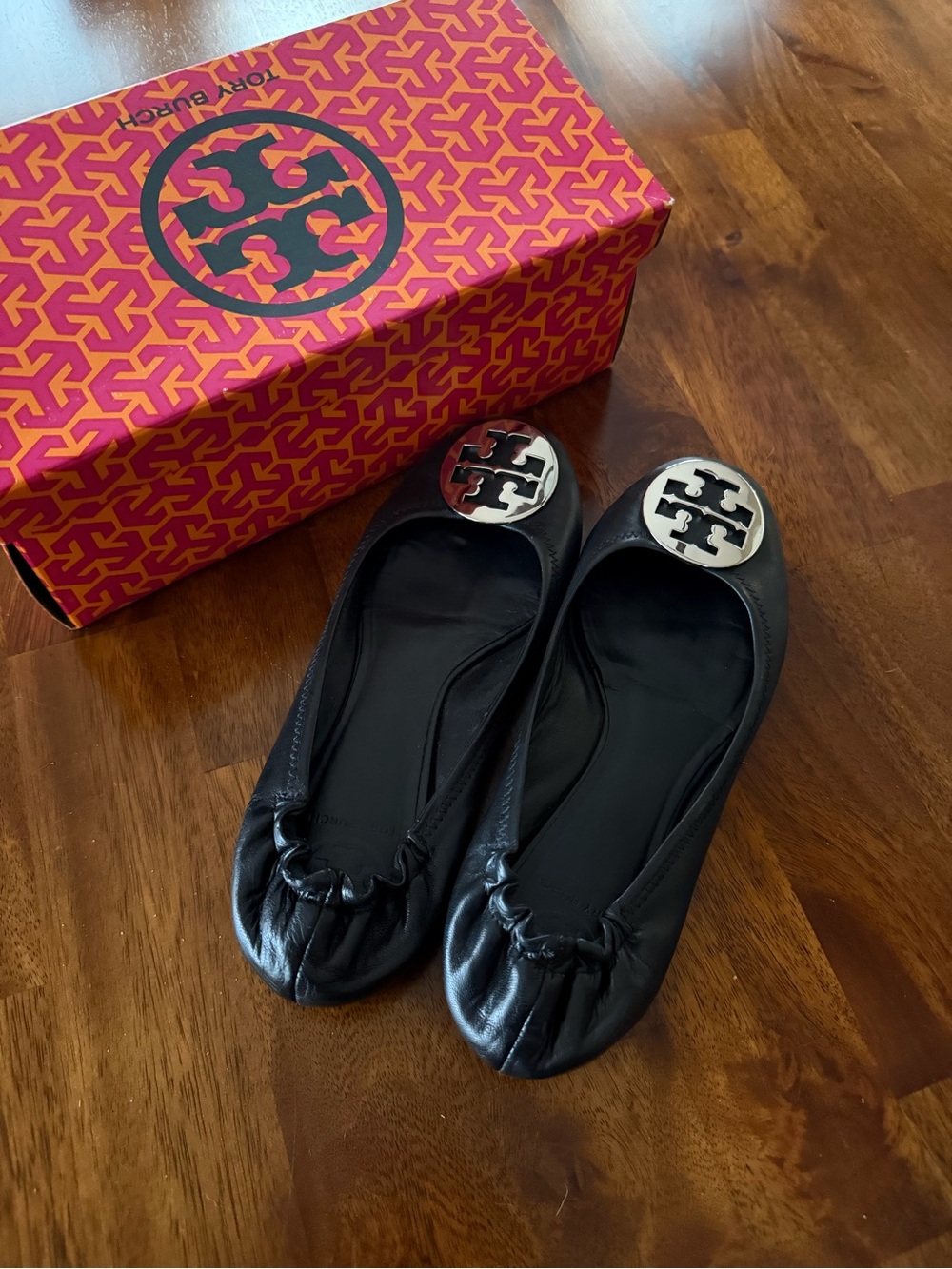 Tory Burch Black Leather Logo Ballet Flats